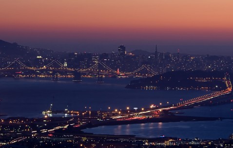 小孩吃红薯完成发烧